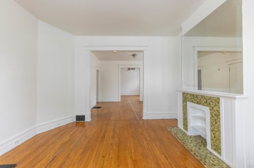 229 Long Ave, Chicago IL 60638-1714 exterior