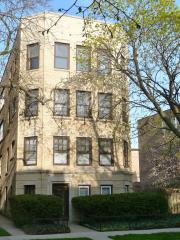 7549 Oakley Ave, Chicago IL  60645-1969 exterior
