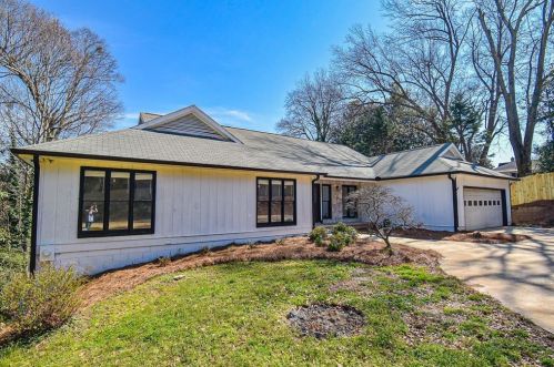 539 Crestview Ter, Gainesville, GA 30501-3107