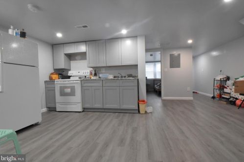 7147 Castor Ave, Philadelphia, PA 19149-1104