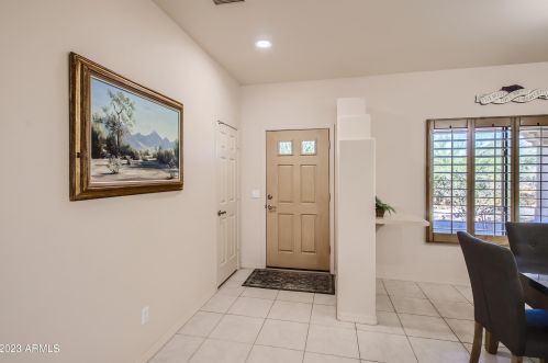 43630 20th St, Phoenix AZ 85006-2004 exterior