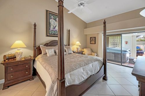 1715 Dominic Ave, Fort Pierce FL 34952-5816 exterior