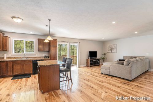 3470 Egner St, Cedar Springs MI 49319 exterior