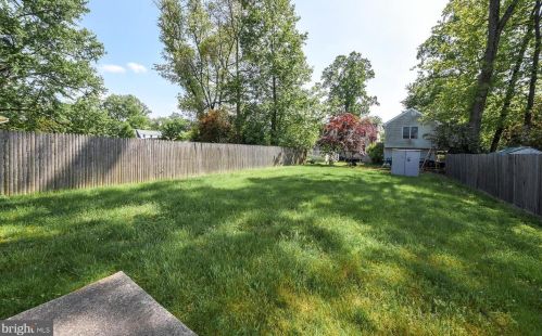 334 Kalmia St, Warminster PA 18974-4727 exterior