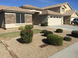 6620 Hilton Ave, Phoenix AZ  85043-8522 exterior