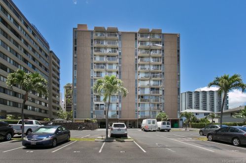 1050 Kinau St, Honolulu HI  96814-1046 exterior