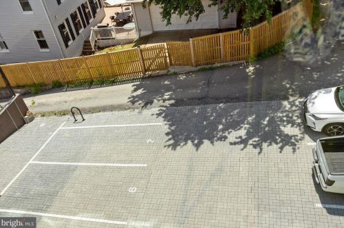 2027 Rhode Island Ave, Washington DC  20018-2834 exterior