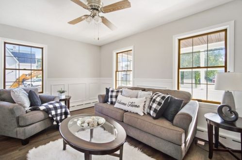 70 Nagle St, Springfield MA 01151-2133 exterior