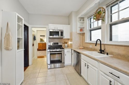 224 Laurel Ave, Maplewood NJ  07040-1914 exterior