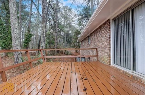 6460 Connell Rd, Atlanta GA  30349-4538 exterior