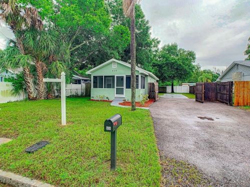 608 Lincoln Ave, Tampa FL  33609-4684 exterior