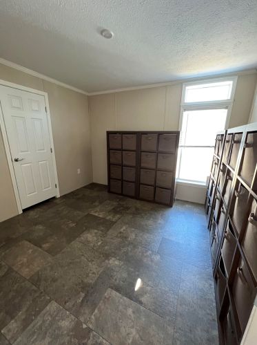 28 Grappone Dr, Concord NH  03301-7417 exterior