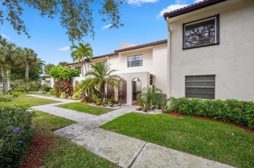 7979 Eastlake Dr, Boca Raton FL 33433-2114 exterior