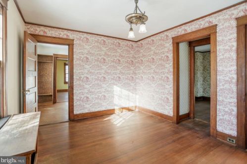 3941 Legation St, Washington DC 20015-2919 exterior