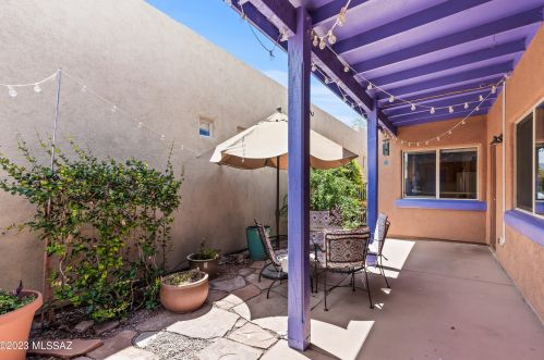 5245 Civano Blvd, Tucson AZ  85747-5744 exterior