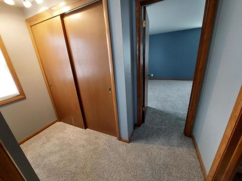 5068 Colonial Ct, Milwaukee WI 53220-2013 exterior