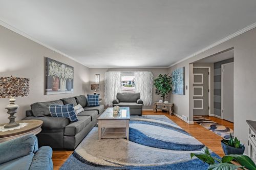 128 Paree Dr, Pittsburgh PA  15239-2424 exterior