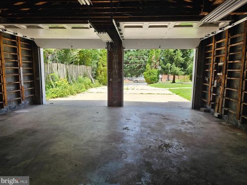 9216 Flower Ave, Silver Spring MD 20912-6641 exterior