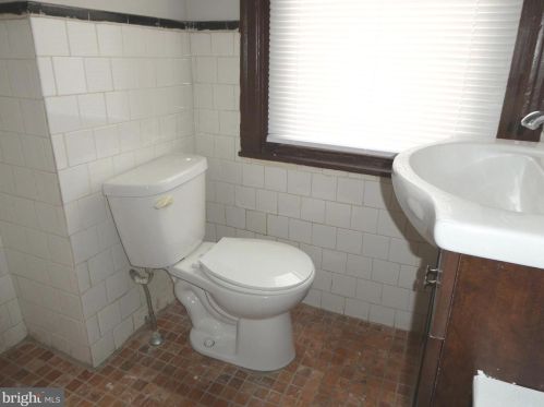 164 61st St, Philadelphia PA  19139-3042 exterior