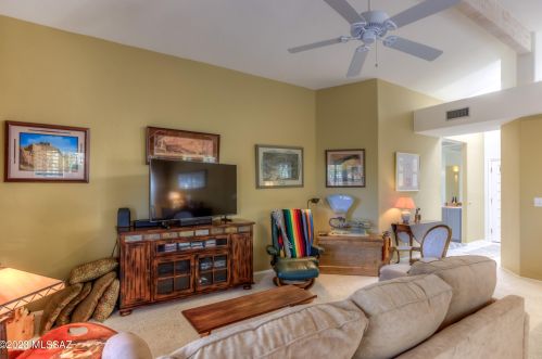 4539 Red Mesa Dr, Tucson AZ  85718-3562 exterior