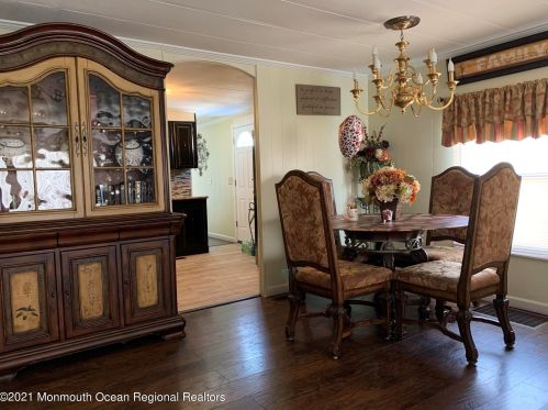 17 Southwind Cir, Jackson Twp NJ 08527-2822 exterior