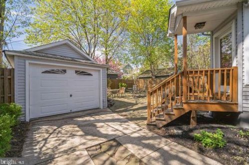 15 Franklin Ave, Camden NJ 08108-1118 exterior