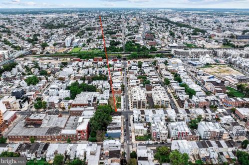 2570 Emerald St, Philadelphia PA 19134-2010 exterior