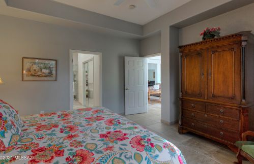 4707 Piccadilly Dr, Green Valley AZ 85622-5465 exterior