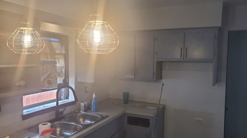 5623 Hamilton Ave, Chicago, IL 60636-1018