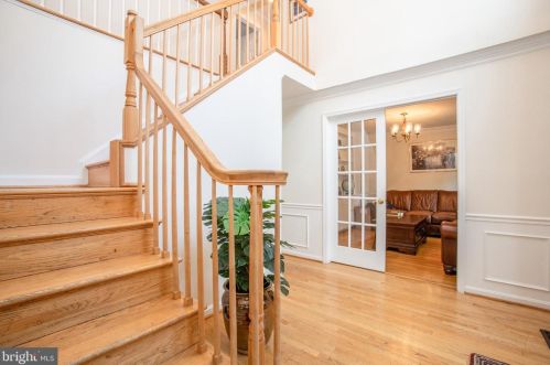 433 Bonifant Rd, Silver Spring MD 20905-5950 exterior