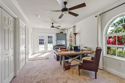 2960 70 St, Naples FL 34105-7219 exterior