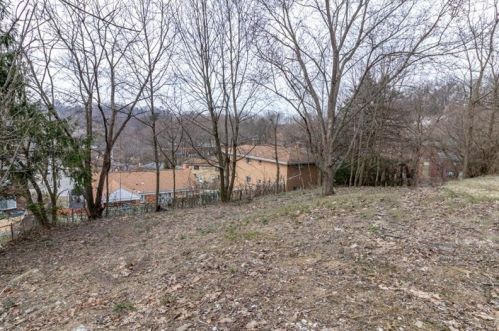 3196 Kestner Ave, Pittsburgh PA 15227-2424 exterior