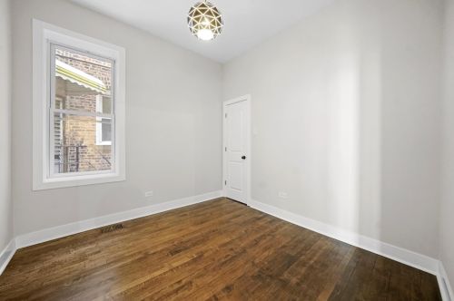 6511 Peoria St, Chicago IL 60621-1907 exterior