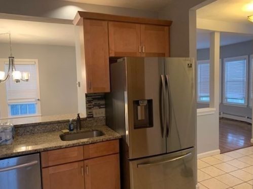 633 Plantation St, Worcester MA  01605-2018 exterior