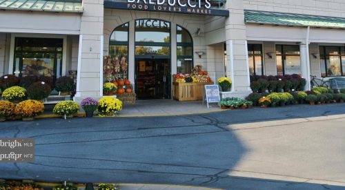 1645 Kirby Rd, Mc Lean VA  22101-3240 exterior