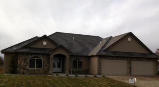 2002 91st Ave, Yakima, WA 98903-9289