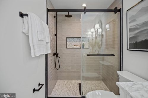 30 Adams St, Washington DC  20001-1026 exterior