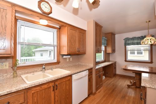 2632 93, Milwaukee WI 53227-1525 exterior