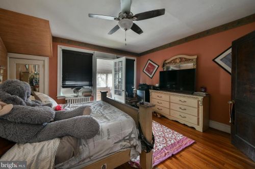 923 Fillmore St, Philadelphia PA 19124-2926 exterior