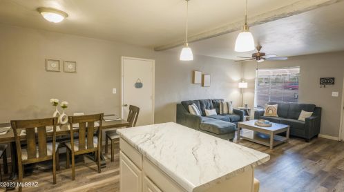 6417 Calle Osito, Tucson AZ  85710-5652 exterior