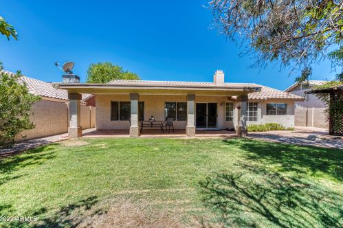 14821 42nd St, Phoenix AZ 85050-3377 exterior