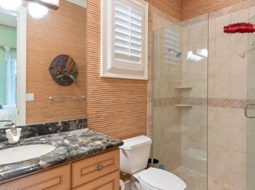 3852 Isla Del Sol Way, Naples FL 34114-9485 exterior