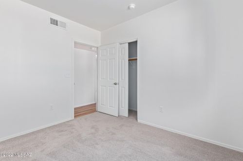 6280 Benton Ave, Tucson AZ 85711-1118 exterior