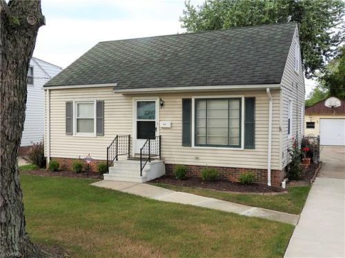 4630 150th St, Cleveland OH  44135-3461 exterior