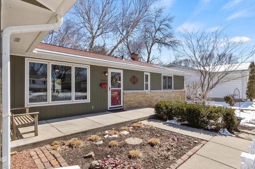 1605 Tarragon Dr, Madison WI  53716-1858 exterior