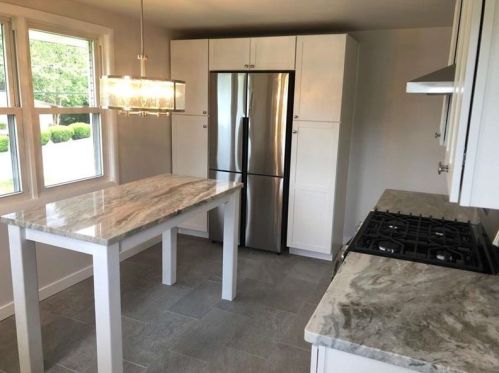 1886 Anderson Ave, Moon Twp PA  15108-3004 exterior