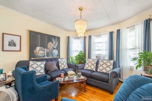 202 Marion St, Paterson NJ  07522-1928 exterior