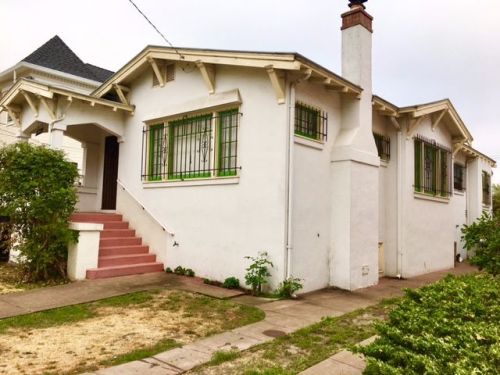 1894 Harmon St, Berkeley, CA 94703-2465