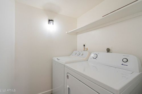 3511 Baseline Rd, Phoenix AZ  85042-7225 exterior