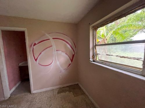 1965 45 Ter, Naples FL 34116-6329 exterior